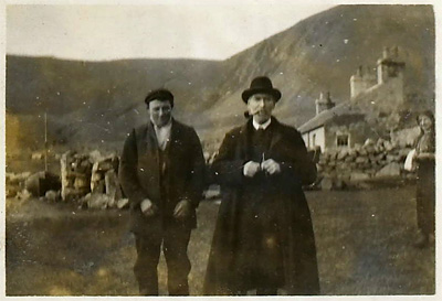 Rev Dugald Maclean and a St Kildan youth, 1911 (National Records of Scotland, GRO5/324/80E)