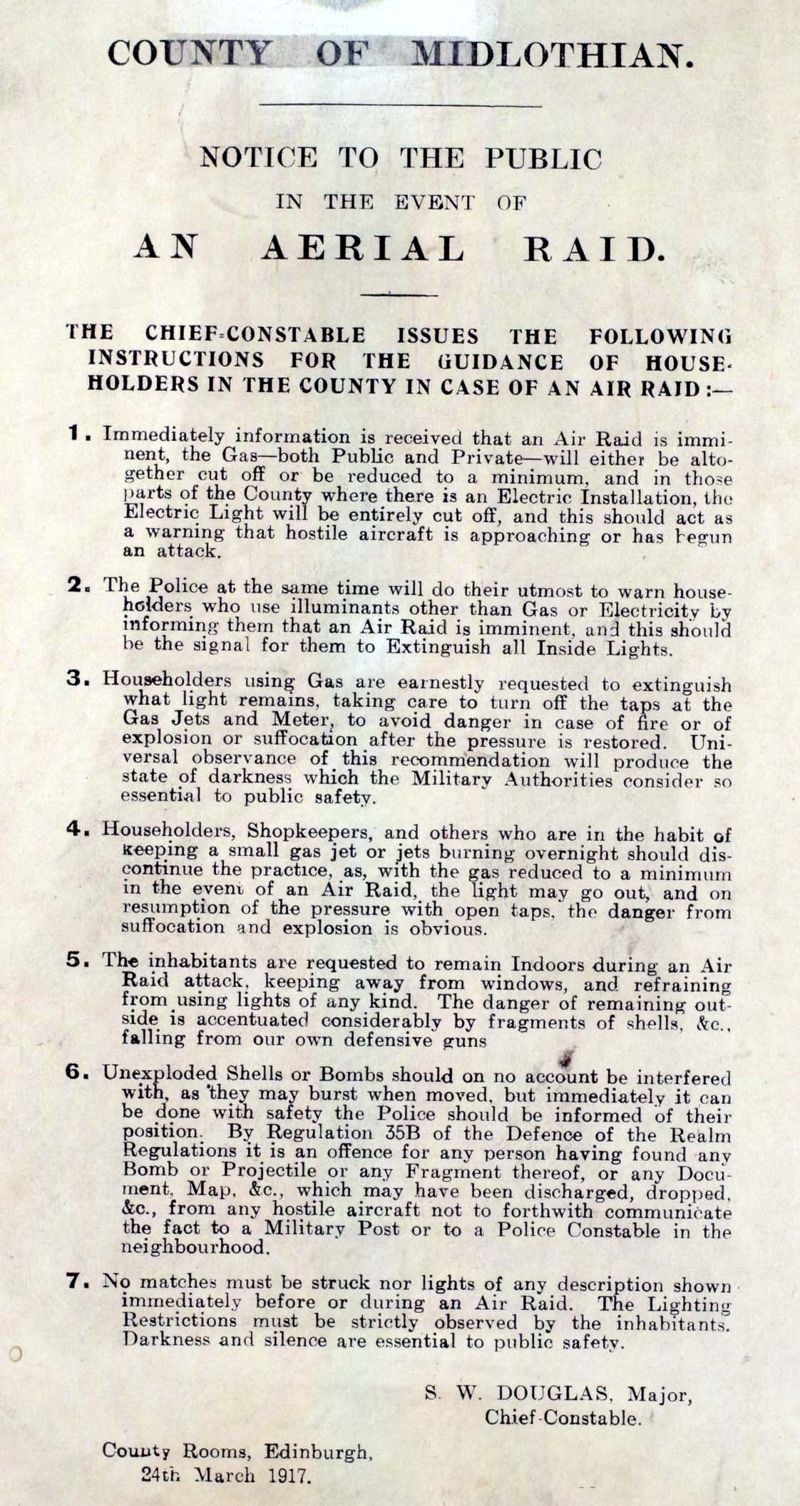 Guidance for the public in the event of an air raid issued 24 March 1917, National Records of Scotland, GD18/6182. Reproduced by kind permission of Sir Robert Clerk of Penicuik